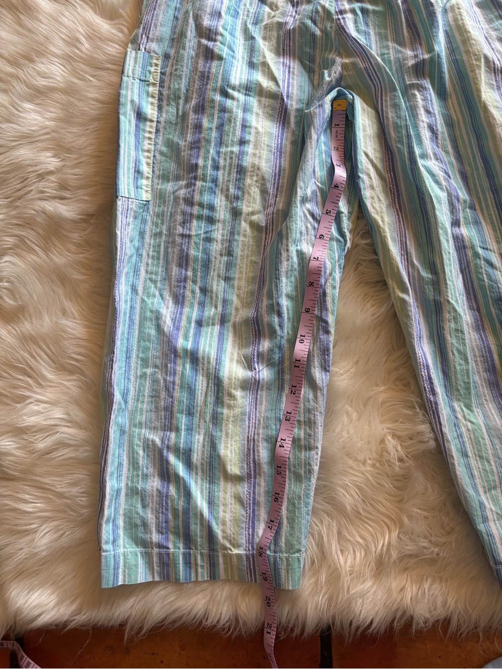 Capris - Picture 5 of 6